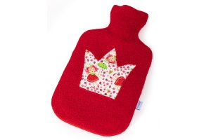 Wärmflasche rot mit Krone/Erdbeermännchen